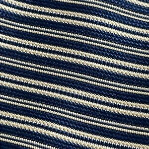 Barneys New York Made in Italy 100% silk tie striped navy blue cream men’s 56 in